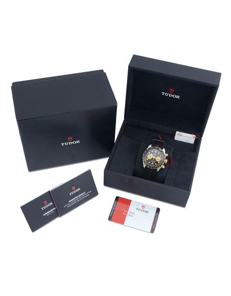 Tudor Black Bay Chrono M79363N-0003
